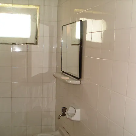 호텔 Kiyak Hotel 뎀레