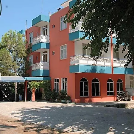 Kiyak Hotel 호텔